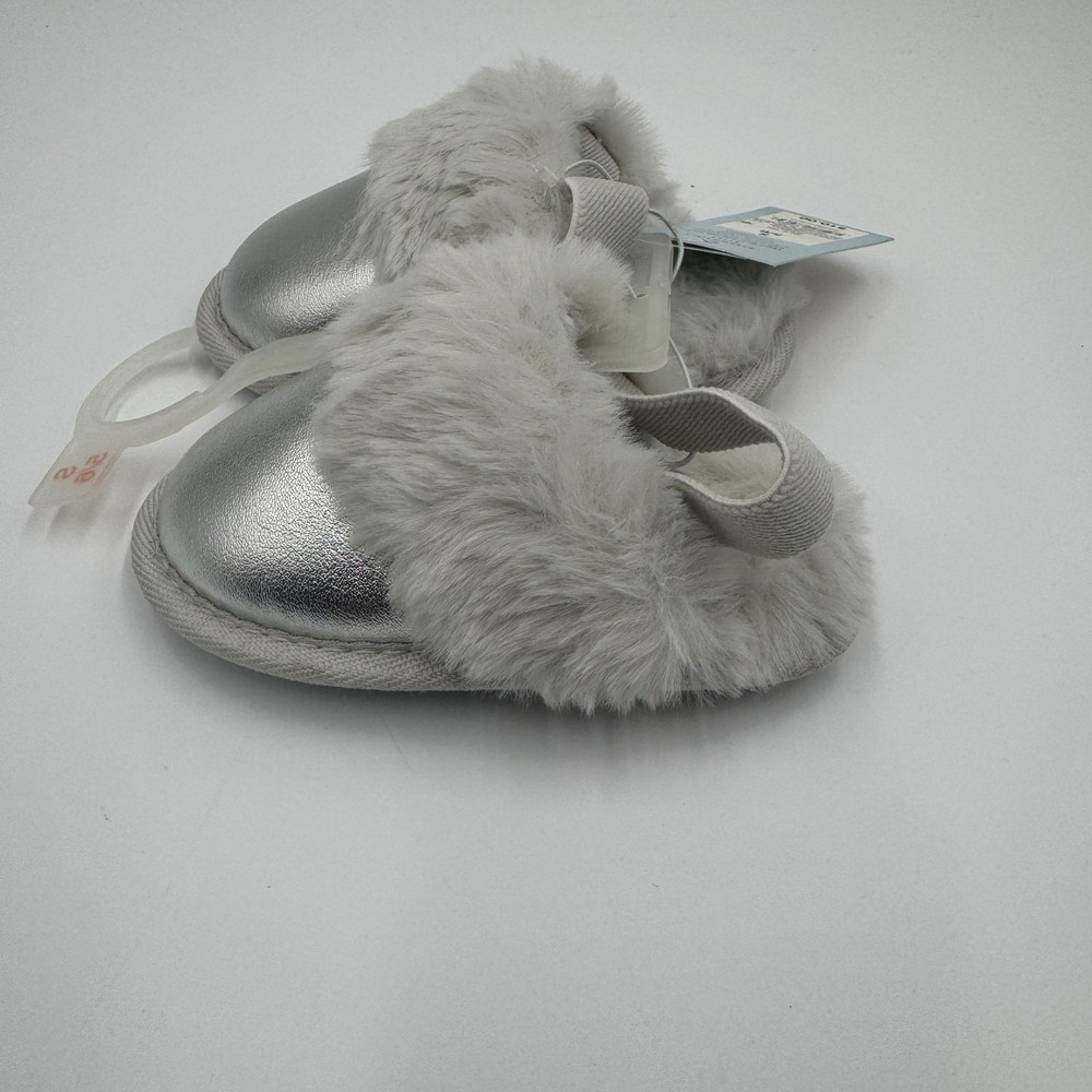 Cat & Jack Lila Metallic Silver Scuff Slippers Toddler S 5/6 NWT